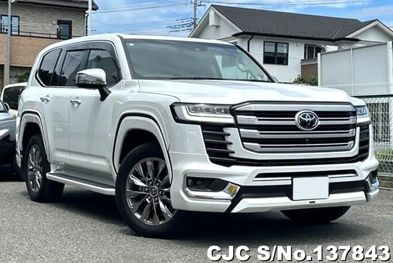 Toyota / Land Cruiser 2024