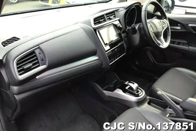 Honda Fit in Black for Sale Image 8