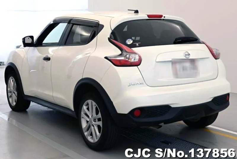 Nissan Juke in White for Sale Image 1