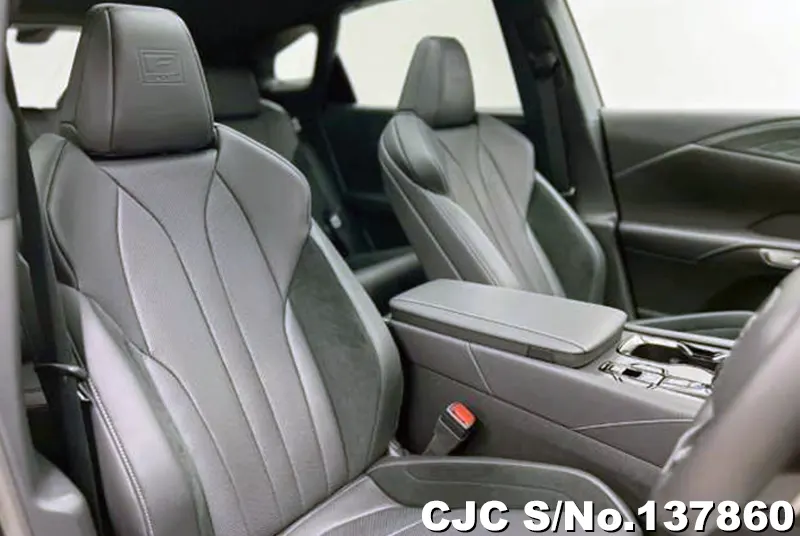 Lexus RX 500h  in Black for Sale Image 4