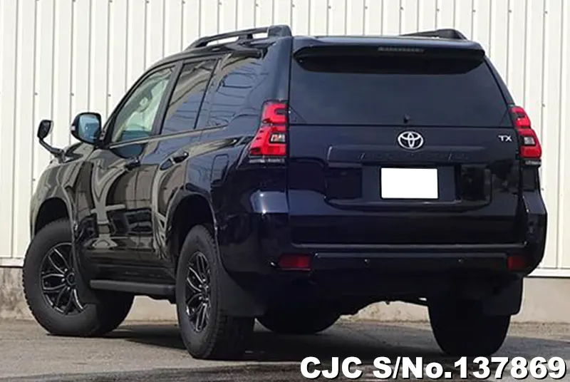 Toyota Land Cruiser Prado in Black for Sale Image 1