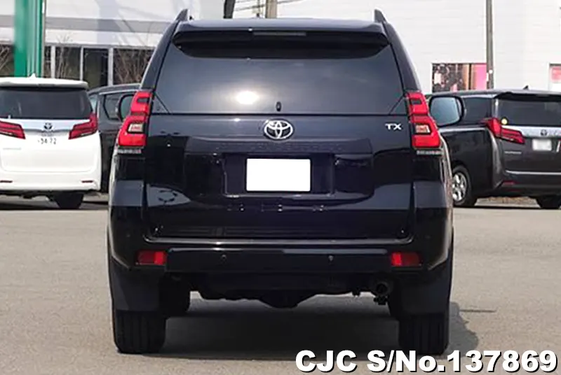 Toyota Land Cruiser Prado in Black for Sale Image 3