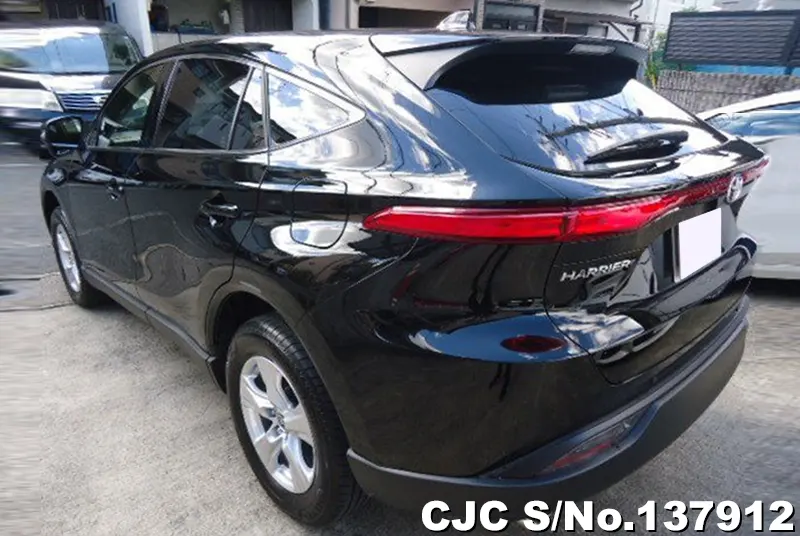 Toyota Harrier in Black for Sale Image 1