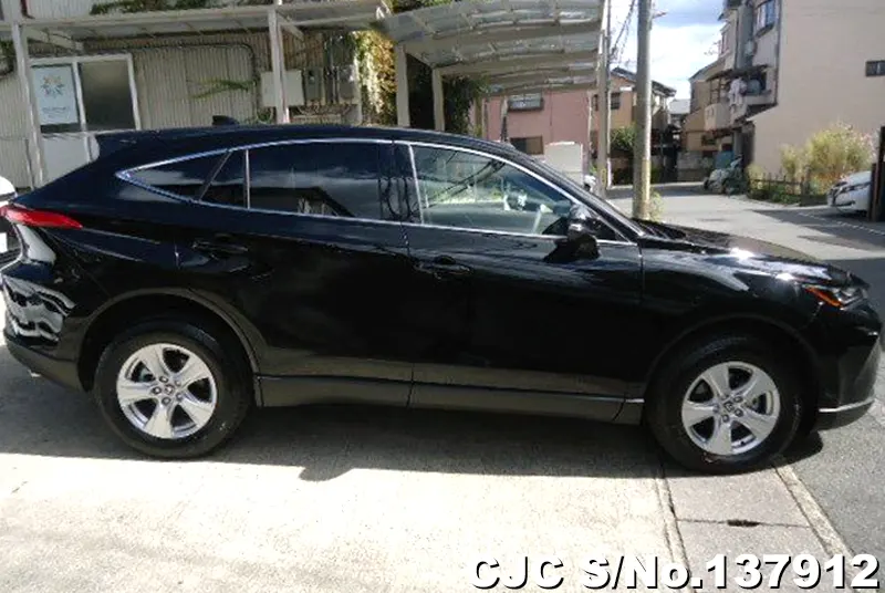 Toyota Harrier in Black for Sale Image 5