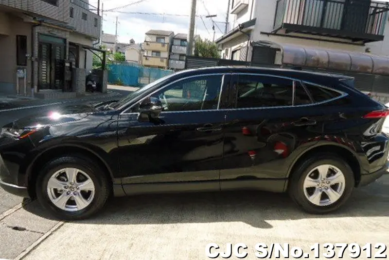 Toyota Harrier in Black for Sale Image 6