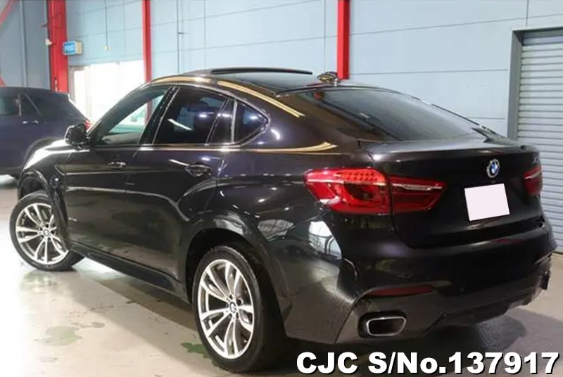 BMW X6 in Black for Sale Image 1