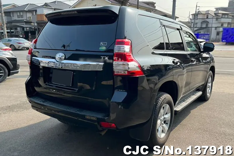 Toyota Land Cruiser Prado in Black for Sale Image 2