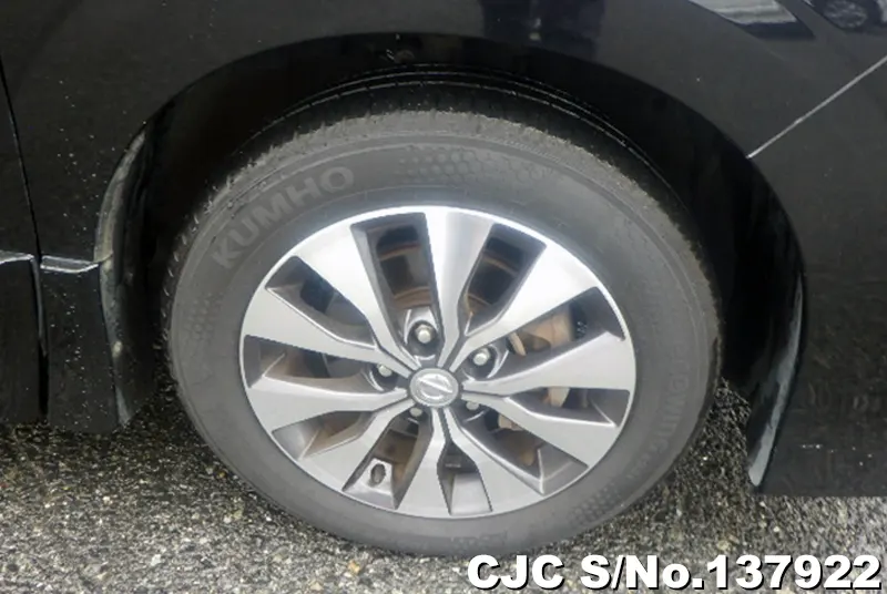 Nissan Serena in Black for Sale Image 8