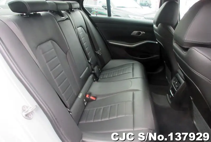 BMW 3 Series in Gray for Sale Image 13