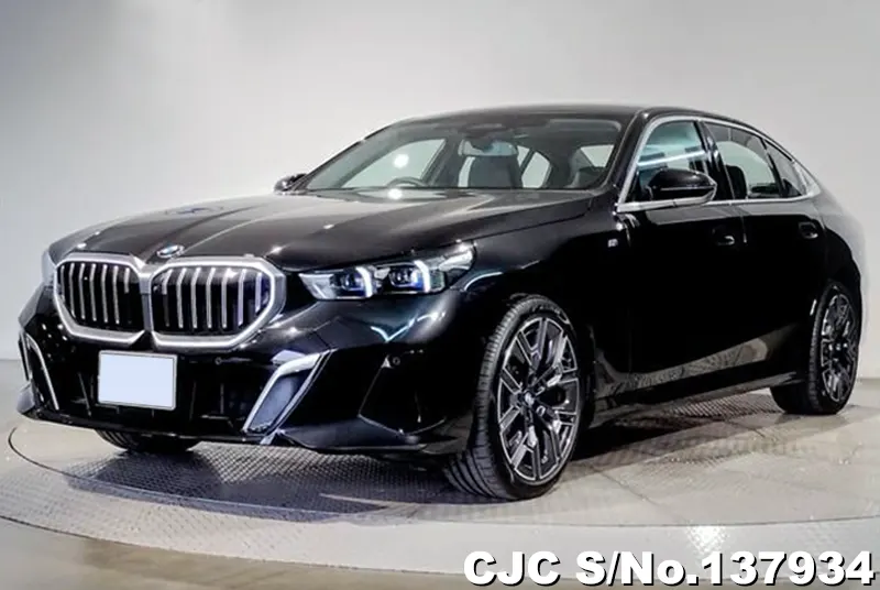 BMW 5 Series in Black for Sale Image 2