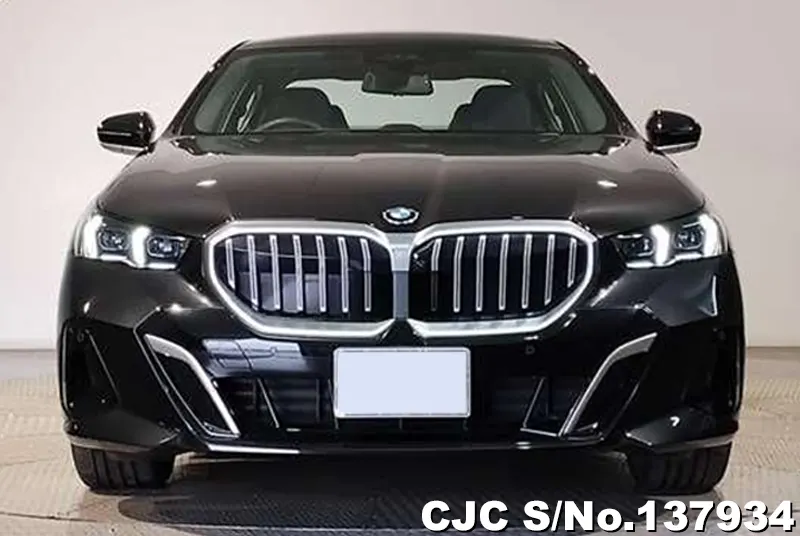 BMW 5 Series in Black for Sale Image 3