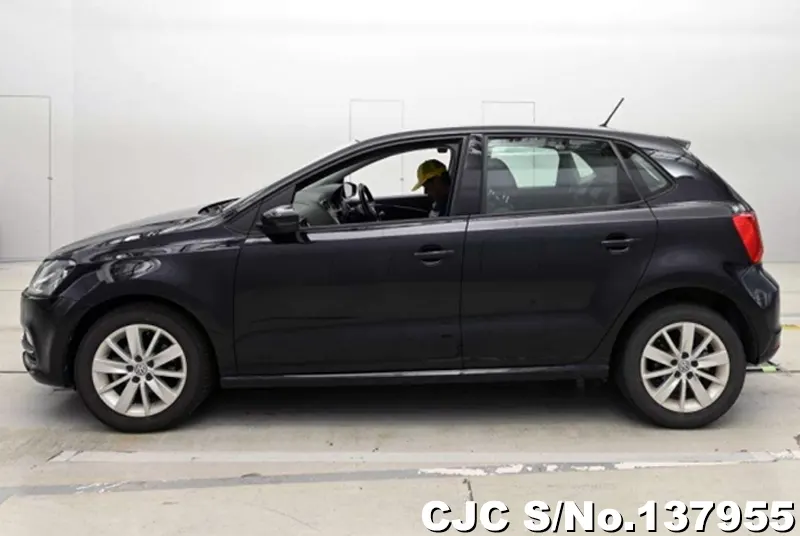 Volkswagen Polo in Black for Sale Image 7
