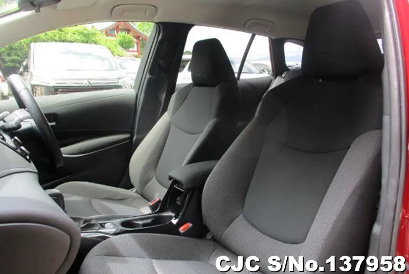 Toyota Corolla Touring in Red for Sale Image 9