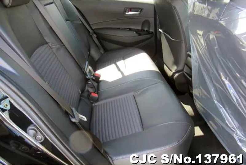 Toyota Corolla Touring in Black for Sale Image 10