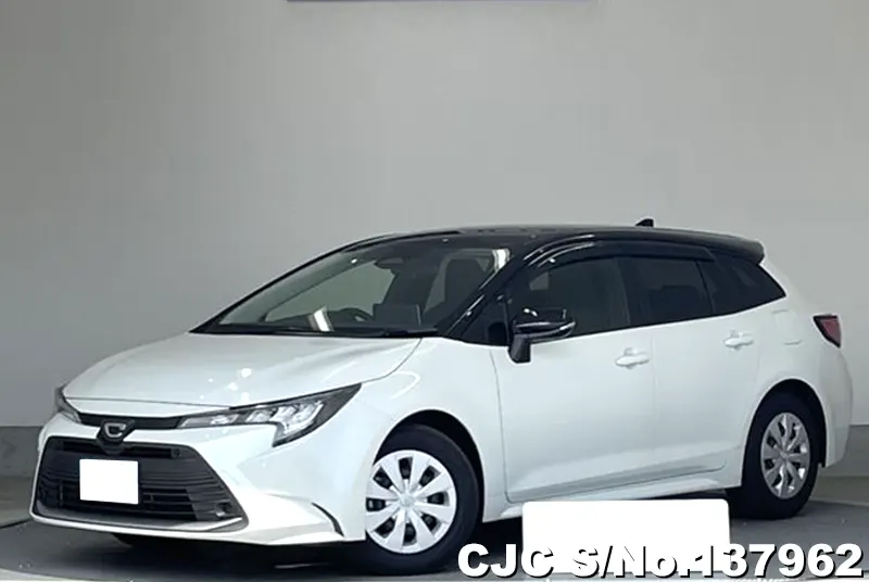 Toyota Corolla Touring in White for Sale Image 3