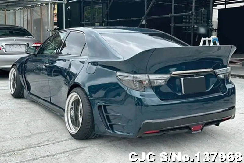 Toyota Mark X in Black for Sale Image 1