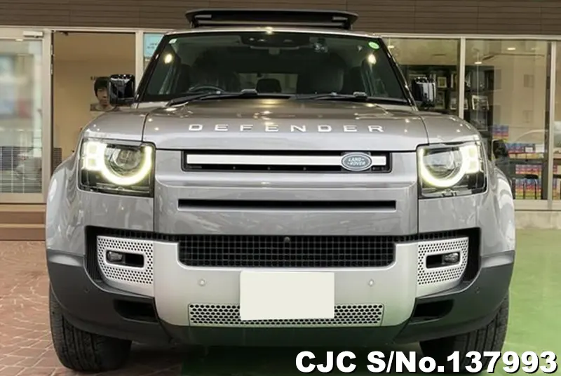 Land Rover Defender in Gun Metallic for Sale Image 4