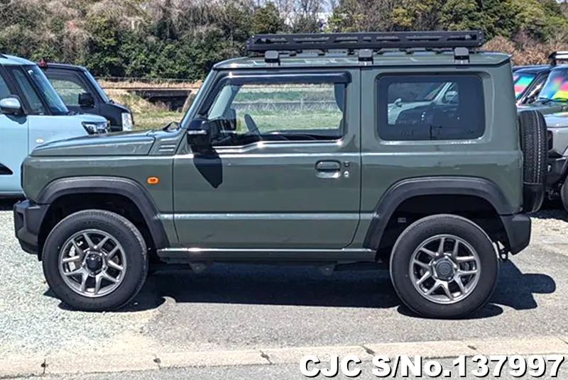 Suzuki Jimny in Green for Sale Image 7