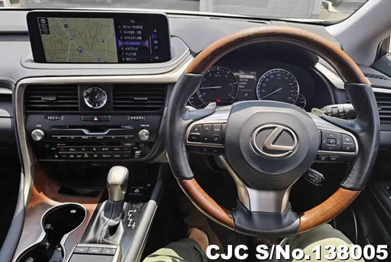Lexus RX 300 in White for Sale Image 5