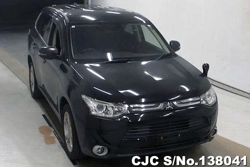 Mitsubishi / Outlander 2013