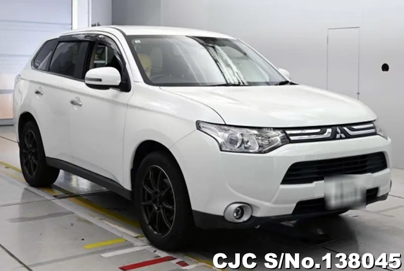 Mitsubishi / Outlander 2013