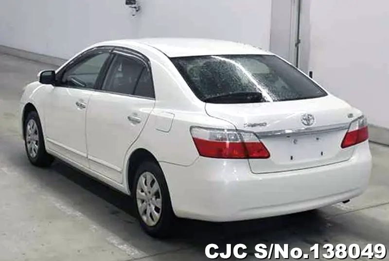 Toyota Premio in White for Sale Image 1