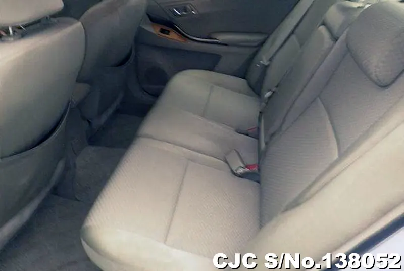 Toyota Premio in Silver for Sale Image 5