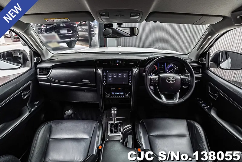 Toyota Fortuner in White for Sale Image 7