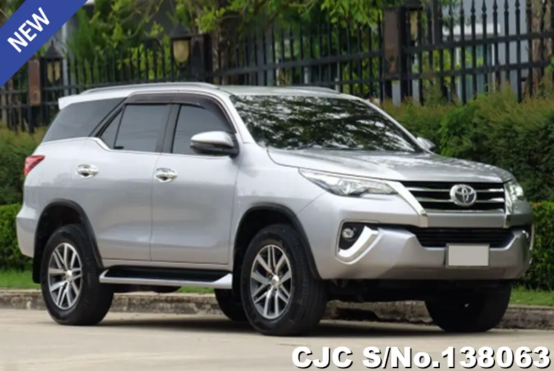 Toyota / Fortuner 2020