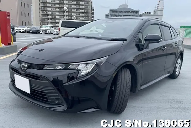 Toyota Corolla Touring in Black for Sale Image 3
