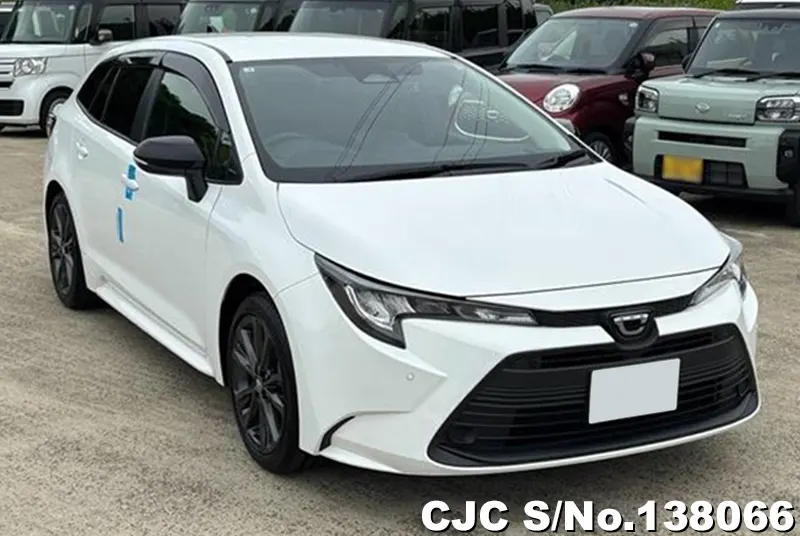 Toyota / Corolla Touring 2025