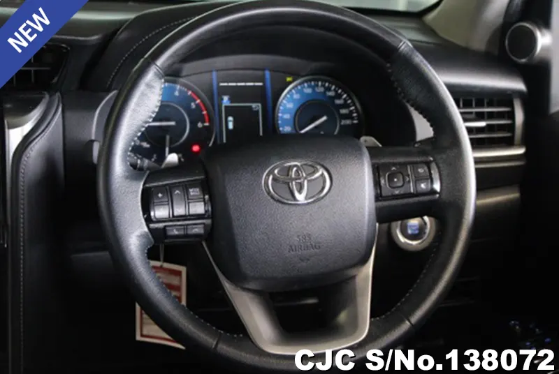 Toyota Fortuner in White for Sale Image 7