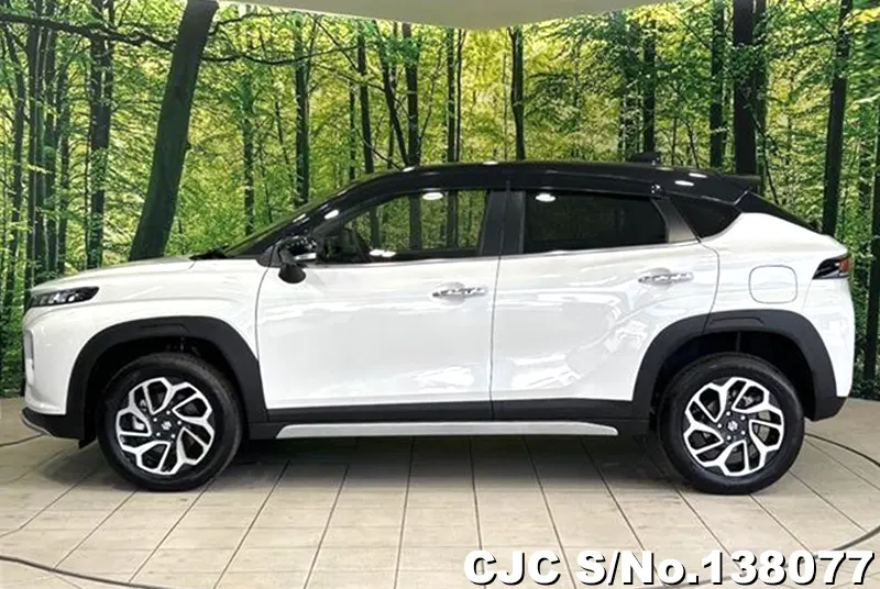 Suzuki Fronx in Pearl for Sale Image 7