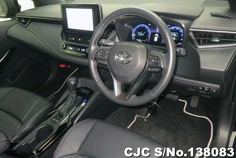 Toyota Corolla Touring in Black for Sale Image 2