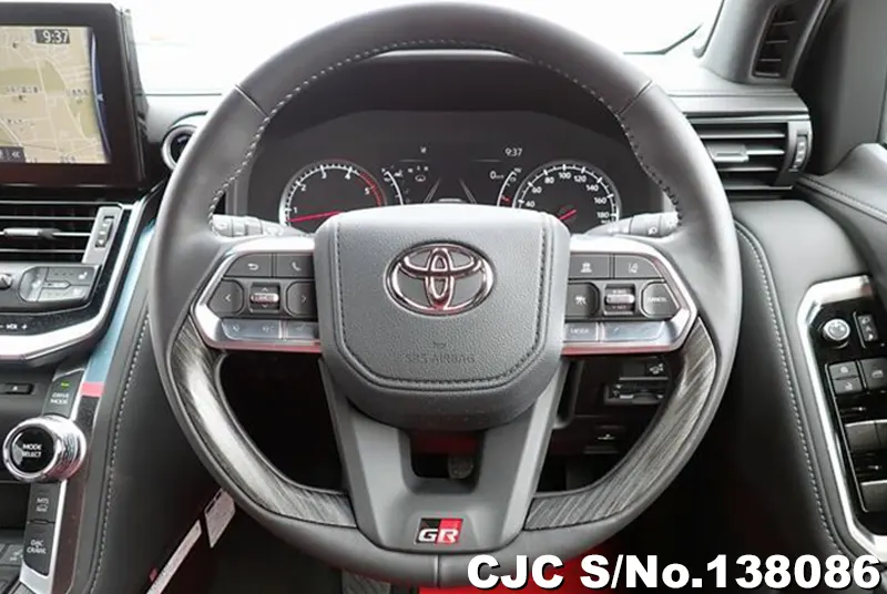 Toyota Land Cruiser in Pearl for Sale Image 10
