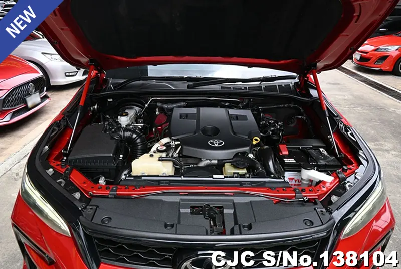 Toyota Fortuner in Red for Sale Image 15