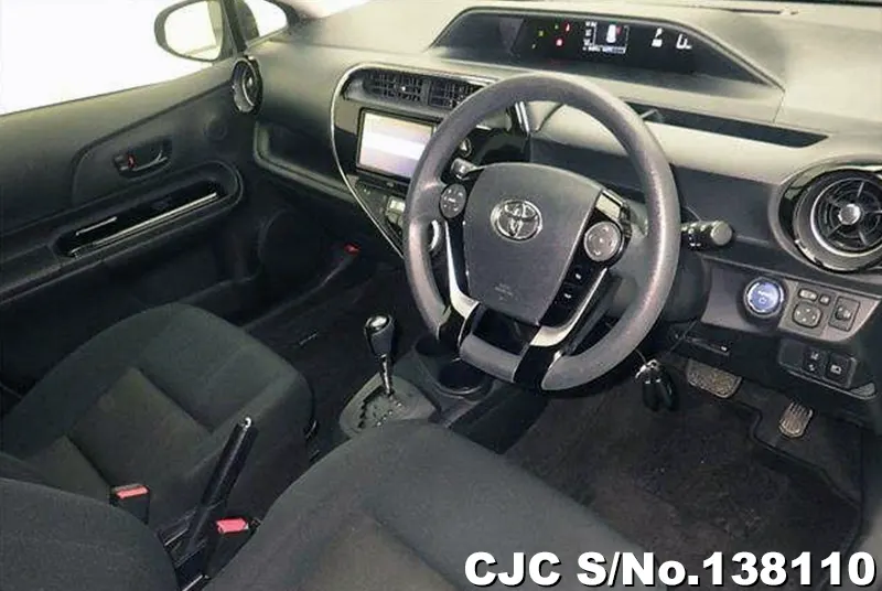 Toyota Aqua in Black for Sale Image 2
