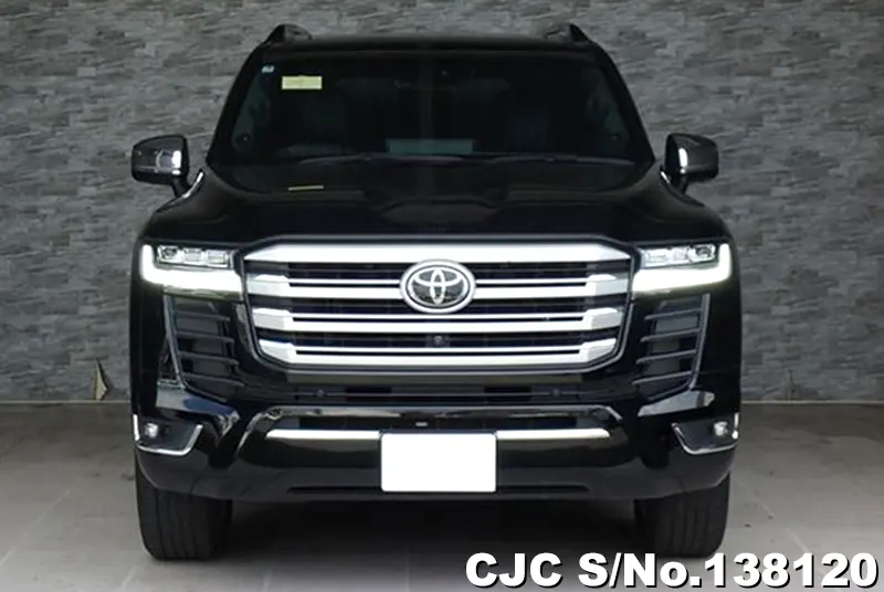 Toyota Land Cruiser in Black for Sale Image 4