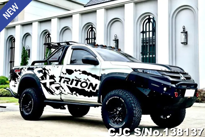 Mitsubishi / Triton 2023