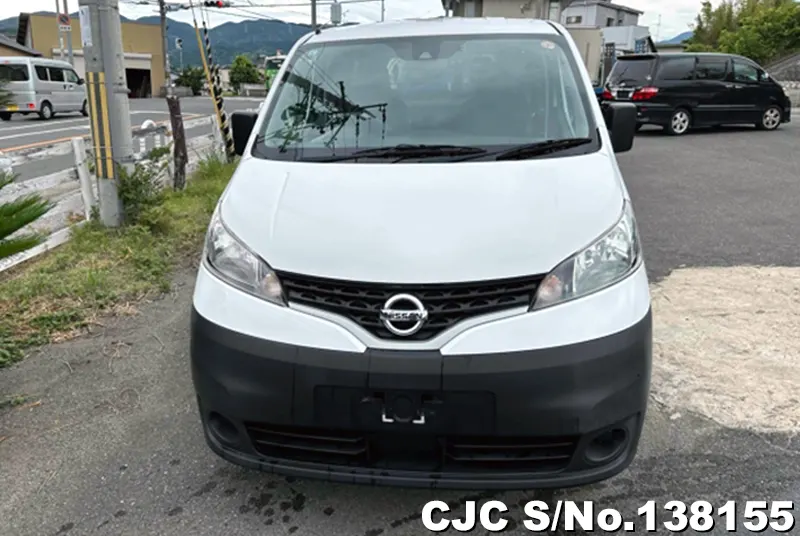 Nissan NV200 in White for Sale Image 2