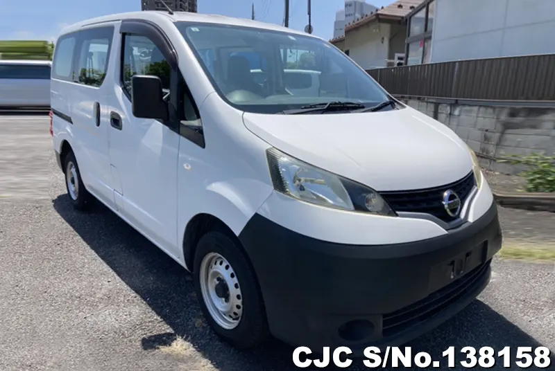 Nissan / NV200 2018