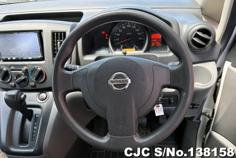 Nissan NV200 in White for Sale Image 14