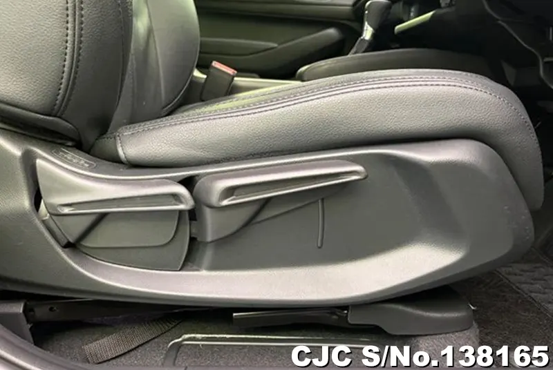 Honda Vezel in Black for Sale Image 4