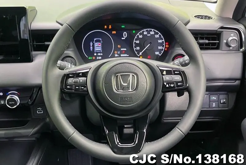 Honda Vezel in Pearl for Sale Image 10