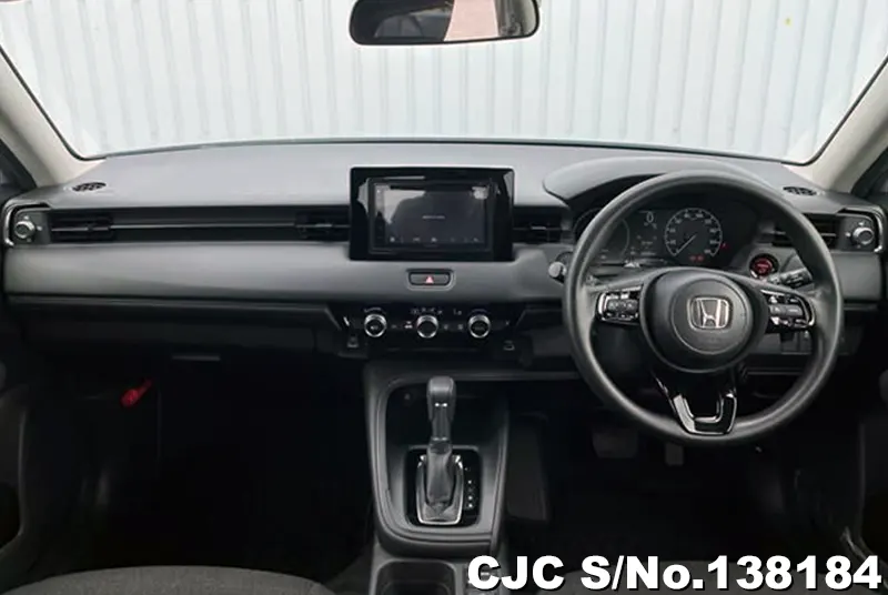 Honda Vezel in White for Sale Image 1