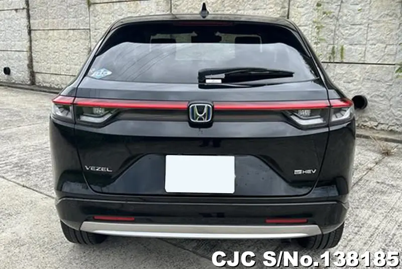 Honda Vezel in Black for Sale Image 3