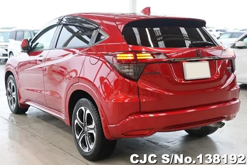 Honda Vezel in Red for Sale Image 1