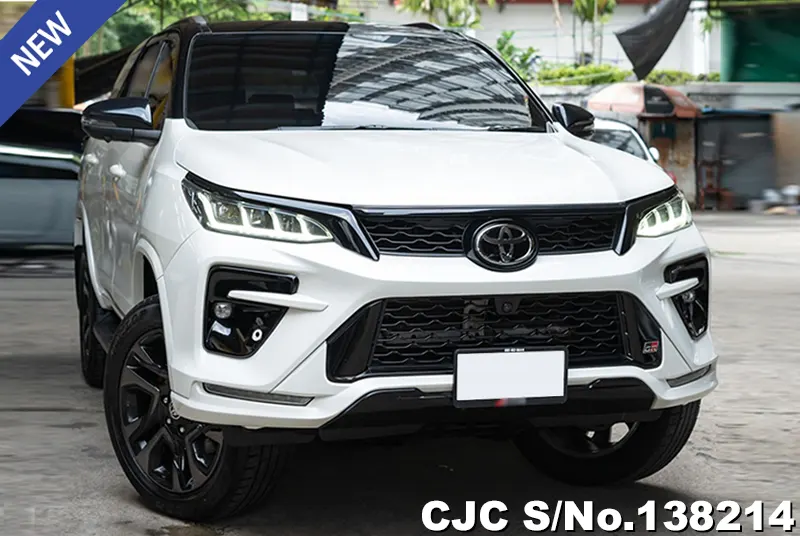 Toyota / Fortuner 2023