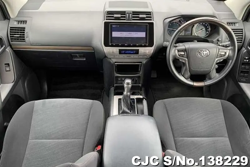 Toyota Land Cruiser Prado in Black for Sale Image 9