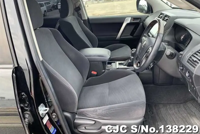 Toyota Land Cruiser Prado in Black for Sale Image 11